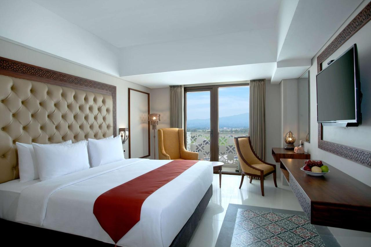 Alhambra Hotel & Convention, BW Signature Collection Tasikmalaya Εξωτερικό φωτογραφία